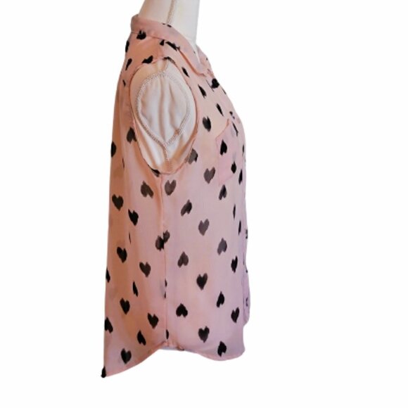 Fun & Flirt Sleeveless Flowy Blouse in Beige with Black Hearts in Size Large - Picture 2 of 5